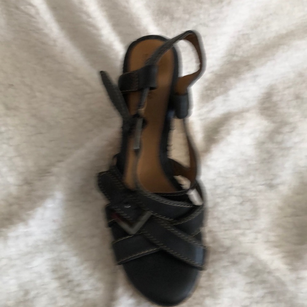 Wedges - Picture 2 of 3